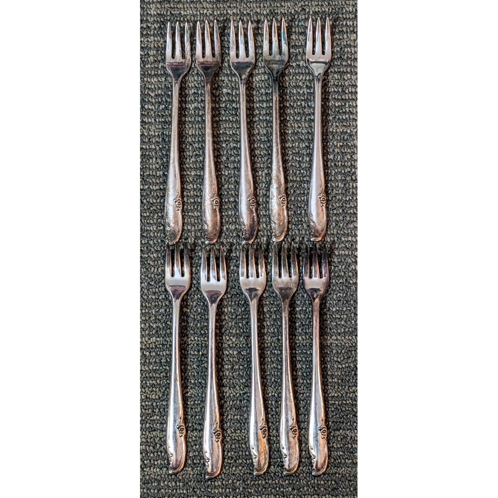 William Rogers & Co Allure Teatime Silverplate 10 pc Set Seafood Forks Flatware